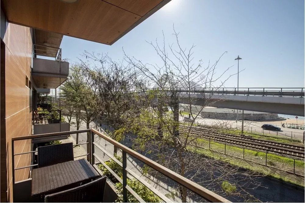 Excellent 3‑bedroom apartment with river view in Belém 85948640 image 14