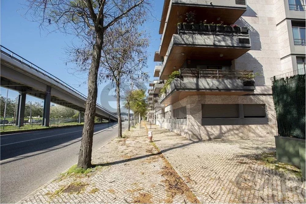 Excellent 3‑bedroom apartment with river view in Belém 85948640 image 23
