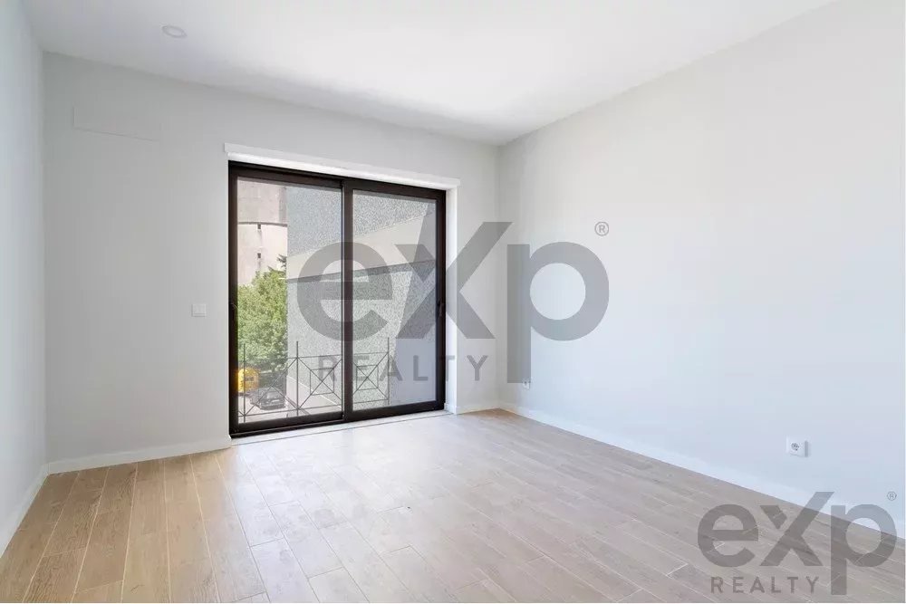 Apartamento Moderno em Porto com Ótimas Facilidades