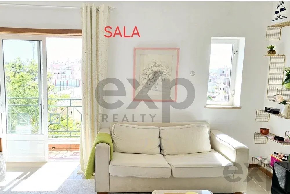 Apartamento T2 no centro de Vila Real Stº Antonio 85948750 image 1