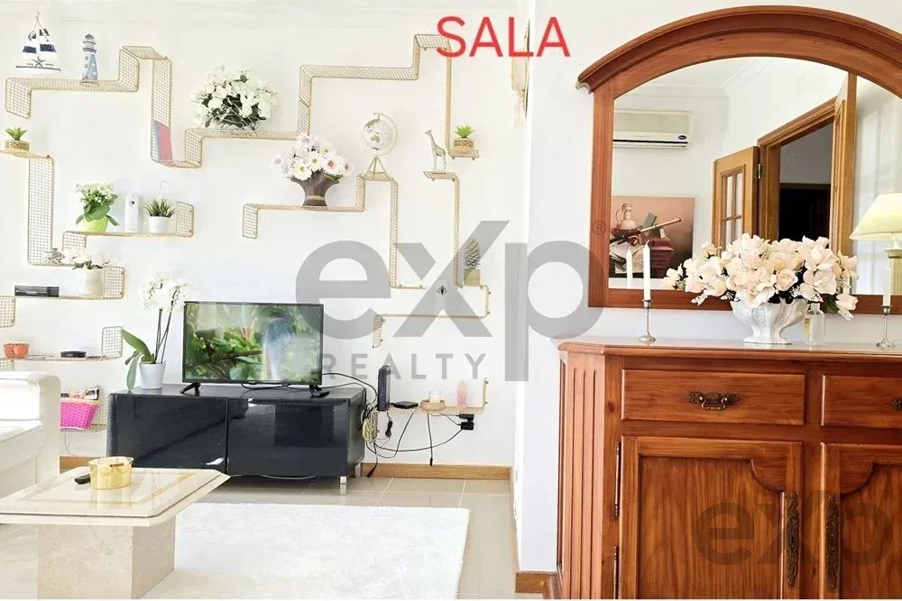Apartamento T2 no centro de Vila Real Stº Antonio 85948750 image 3