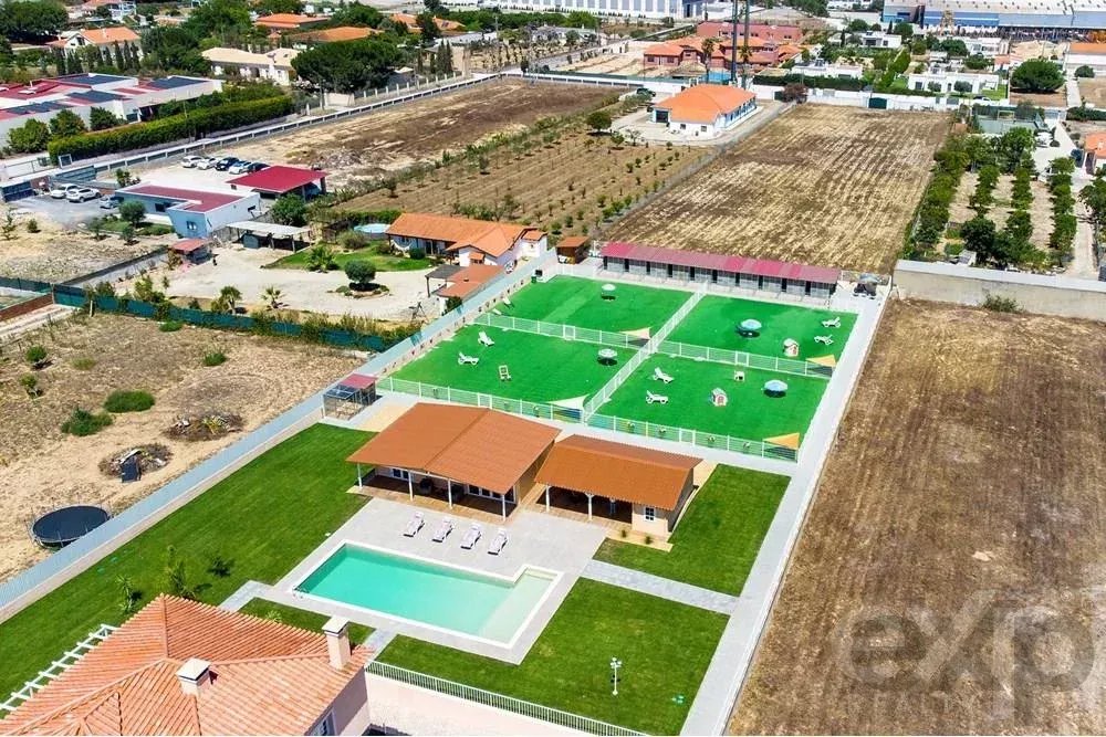Azeitão, farm house T4 with guest house 85948799 image 31