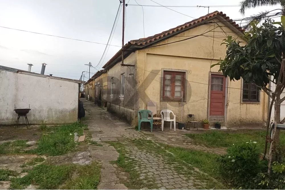 Bairro Residencial com 10 Moradias