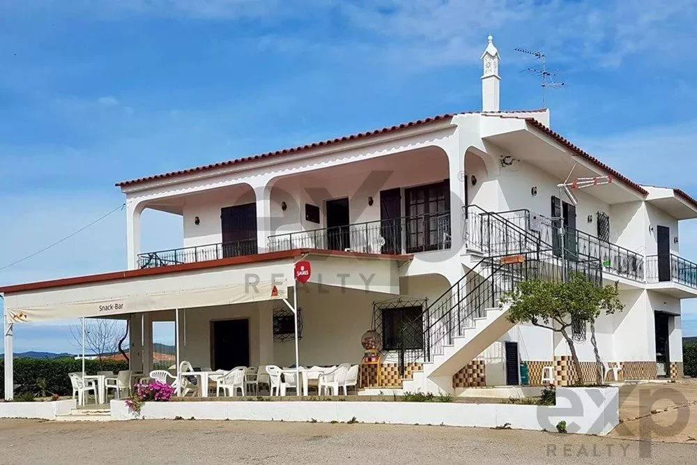 Encanto Rústico: Casa 2 Andares em Tavira, Algarve