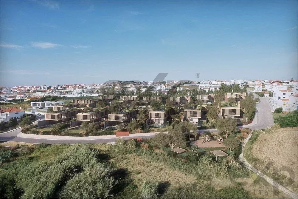 Vende-se Moradia T4 Duplex na primeira linha de mar na Ericeira