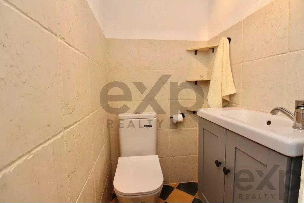Commercial Premises in Vibrant Fuseta, Faro 85949002 image 10