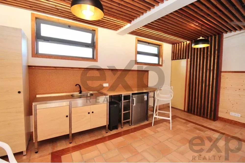 Commercial Premises in Vibrant Fuseta, Faro 85949002 image 8