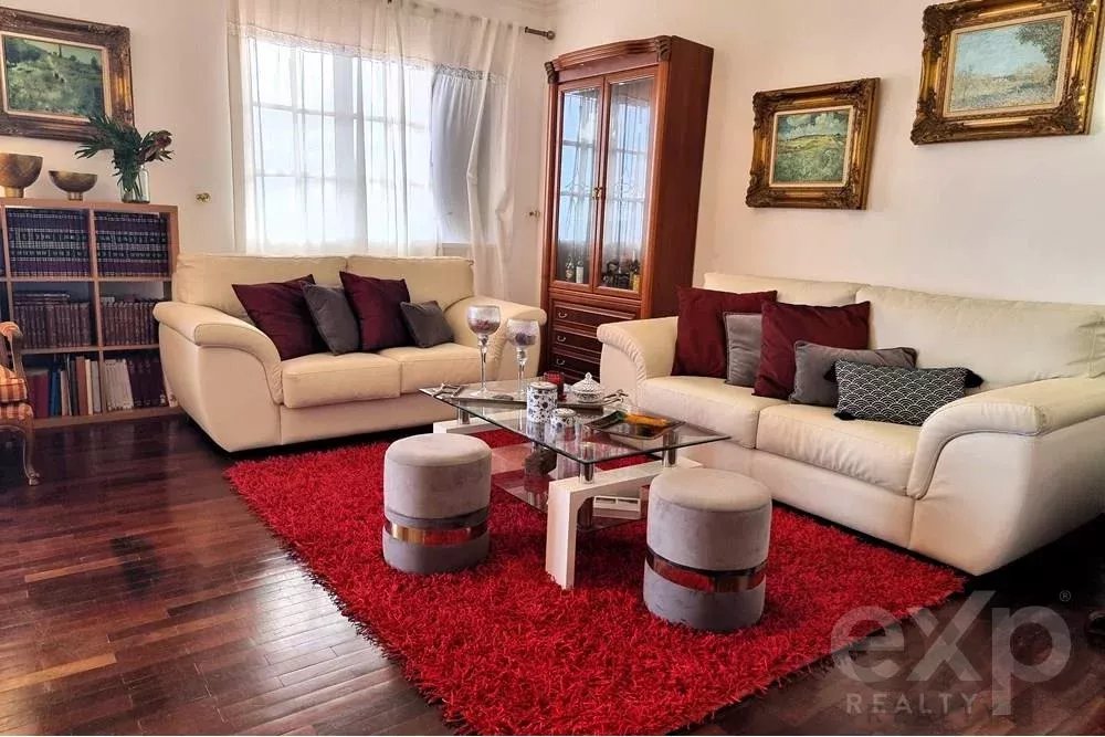 Deslumbrante moradia T3 com vista mar