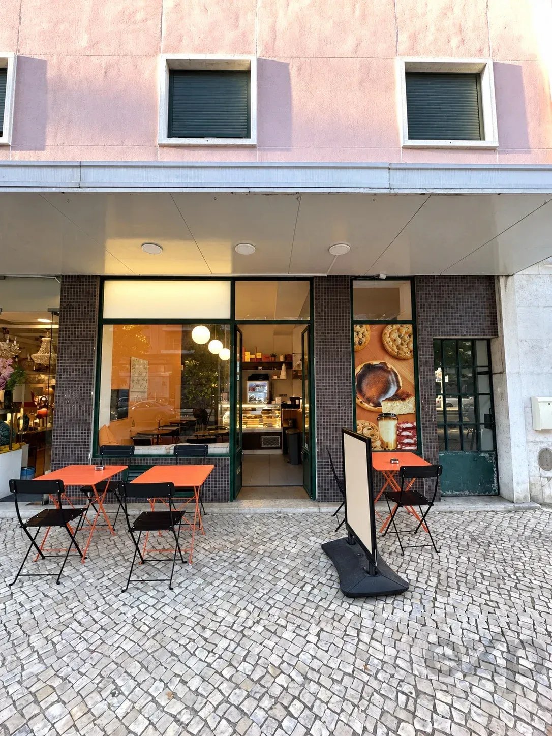 Commercial Shop for rent in Lisboa, 30 m²