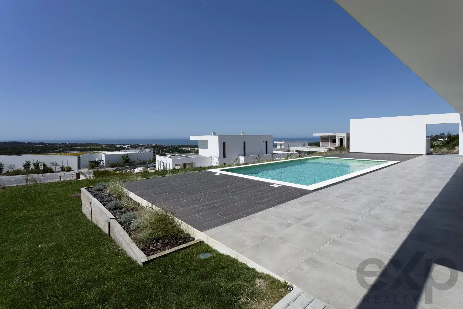 Contemporary Villa with 3 bedrooms, private pool, Sea and Golf view | Luxury Resort with spa and golf course