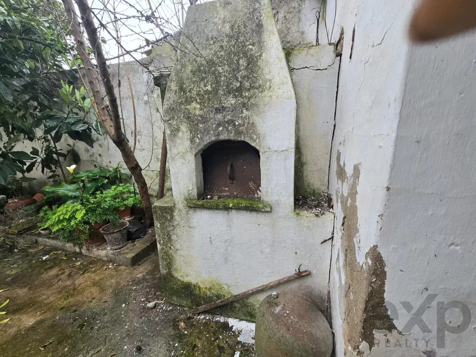 Moradia unifamiliar com 2 pisos, quintal, garagem, e terraço. 85992079 image 21