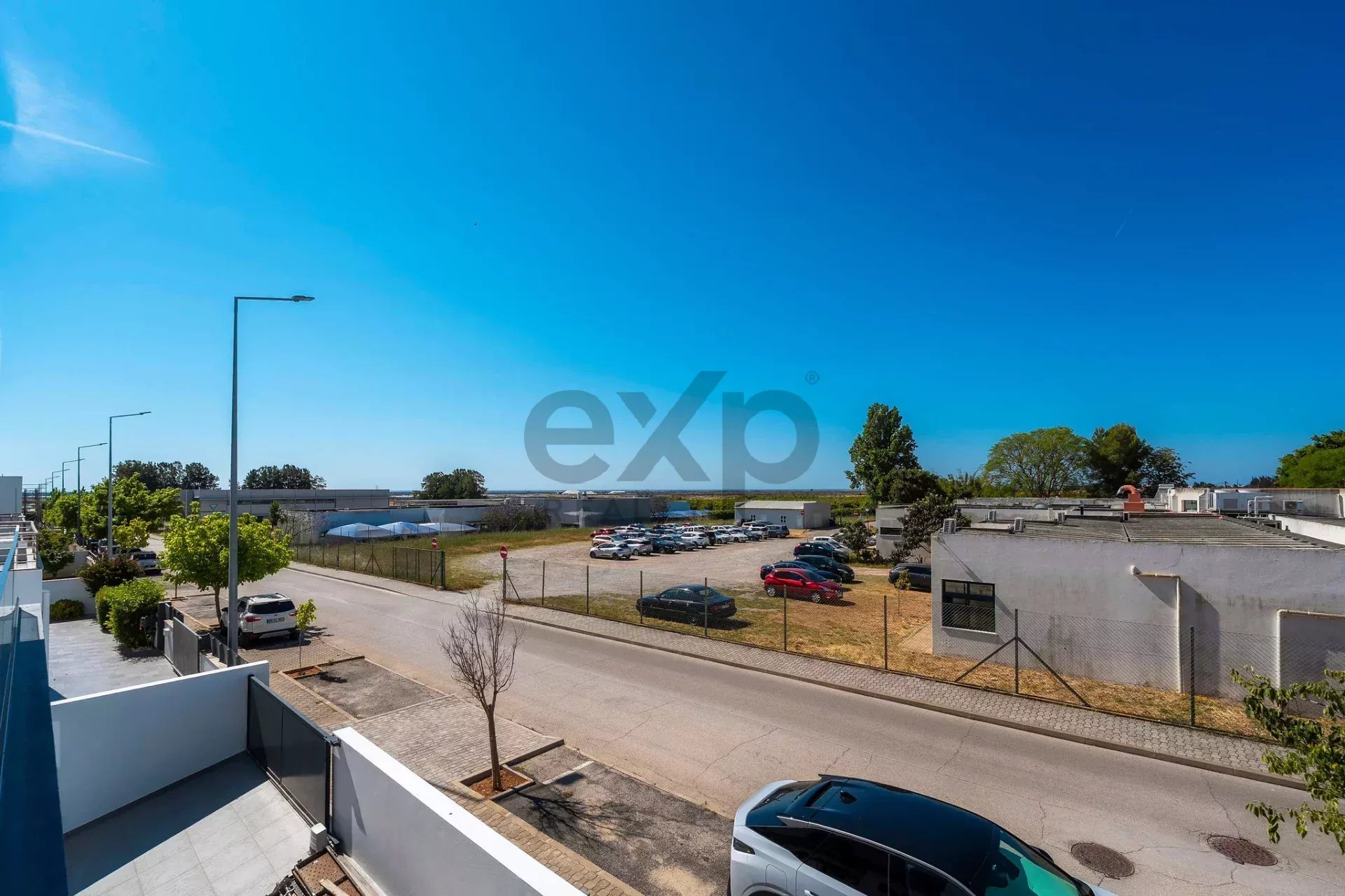 Contemporary six‑bedroom home recently constructed by Tavira Waterfront 85992139 image 60