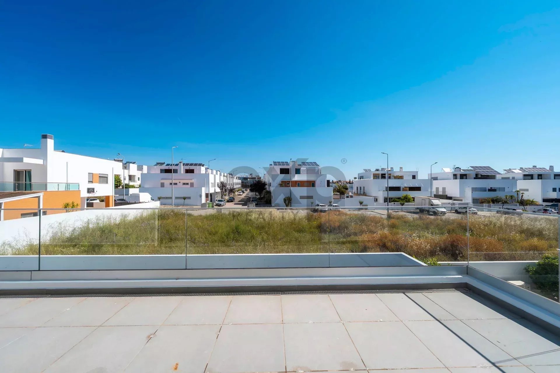 Contemporary six‑bedroom home recently constructed by Tavira Waterfront 85992139 image 44