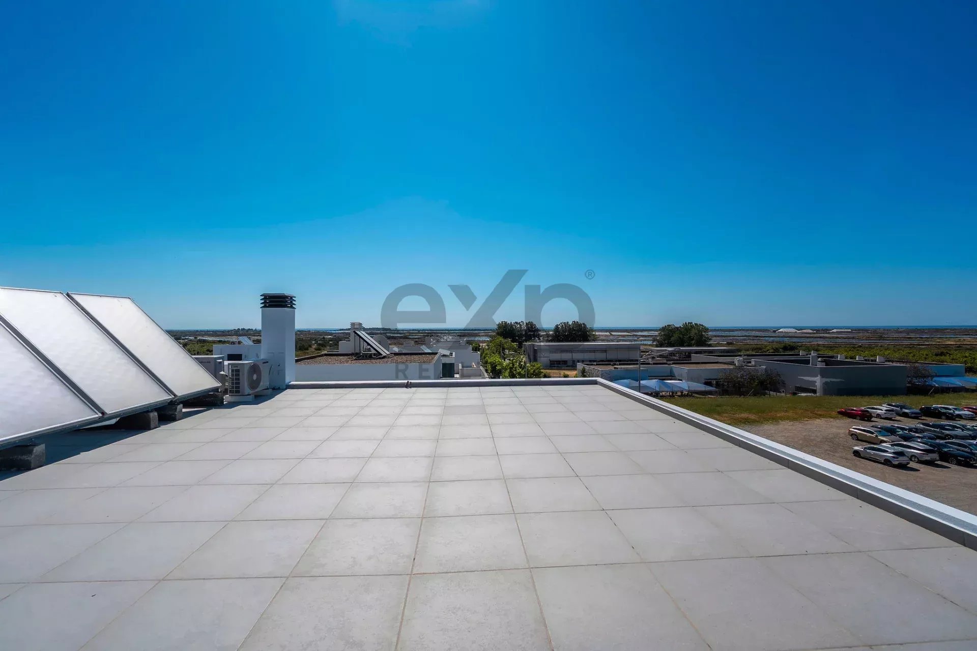 Contemporary six‑bedroom home recently constructed by Tavira Waterfront 85992139 image 79