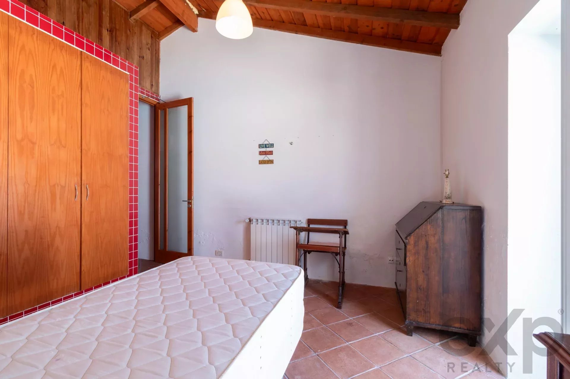 <|channel|>final <|constrain|>pt<|message|>Propriedade Equestre de Luxo, Casa de Hóspedes 85992157 image 32