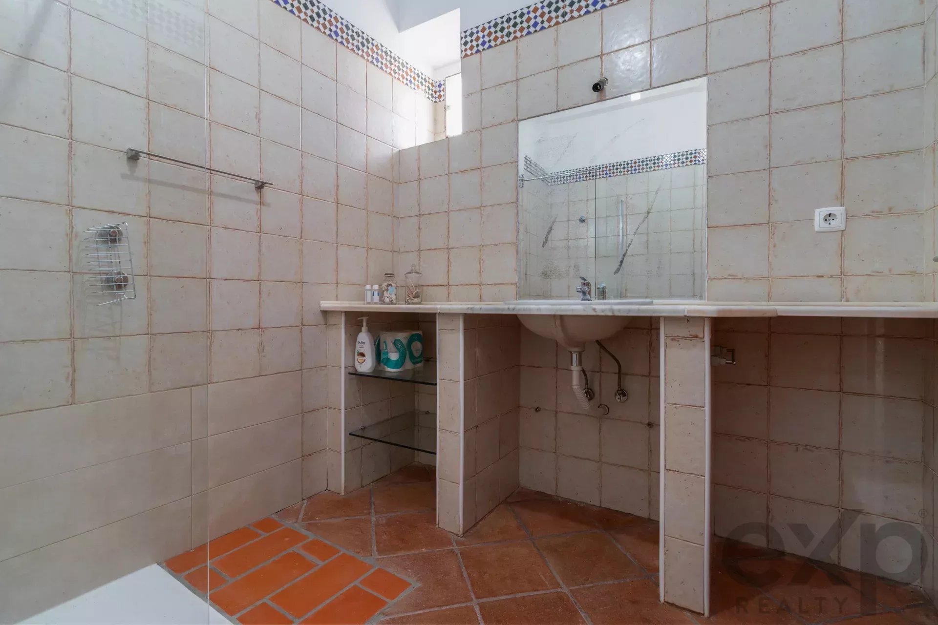 <|channel|>final <|constrain|>pt<|message|>Propriedade Equestre de Luxo, Casa de Hóspedes 85992157 image 37