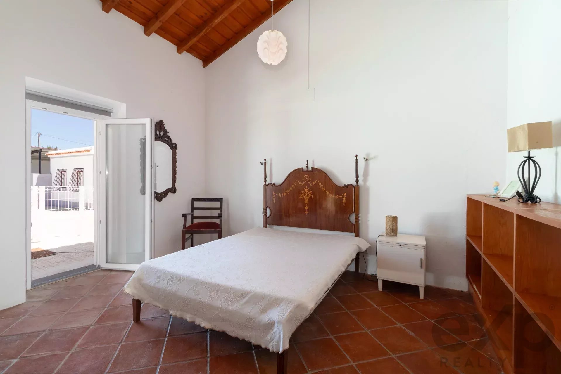 <|channel|>final <|constrain|>pt<|message|>Propriedade Equestre de Luxo, Casa de Hóspedes 85992157 image 35