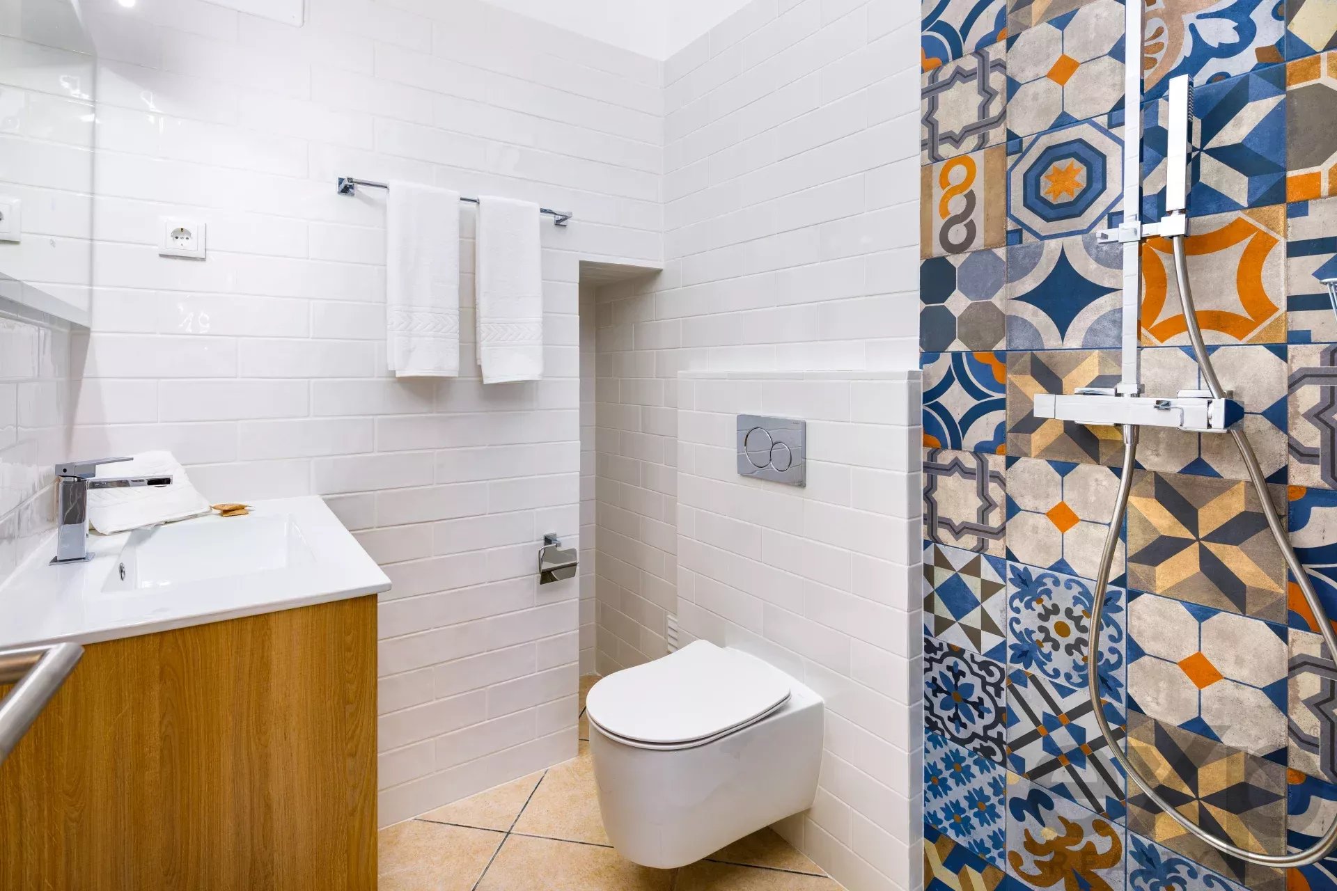 Investment – 4 Tourist Studios 100 m from the Beach in Central Carvoeiro 85993451 image 12