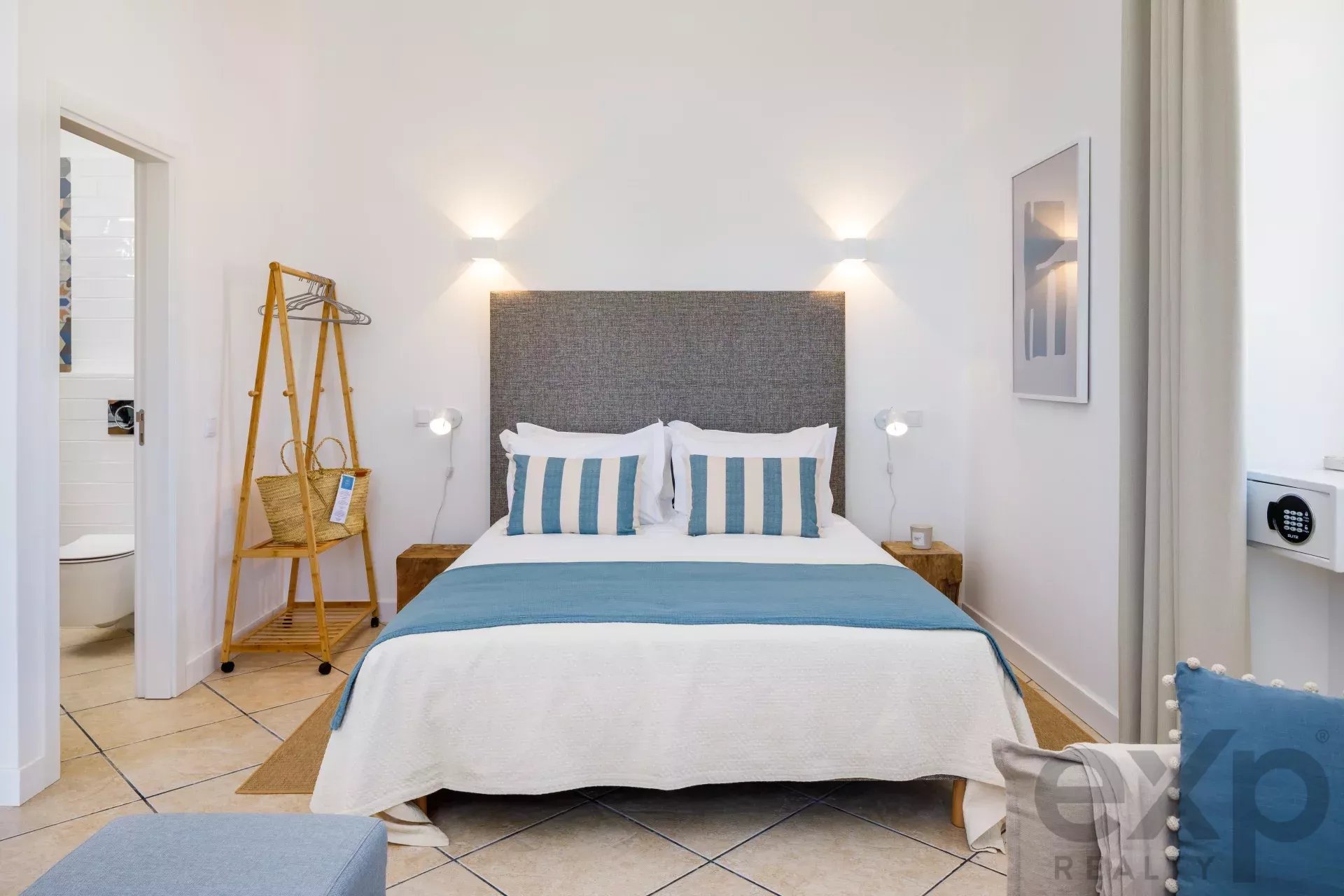 Investment – 4 Tourist Studios 100 m from the Beach in Central Carvoeiro 85993451 image 13