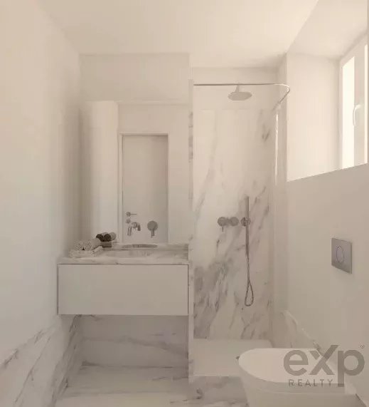 Apartamento T1 Renovado em Setúbal – Uma Base Elegante Numa Cidade Costeira em Crescimento