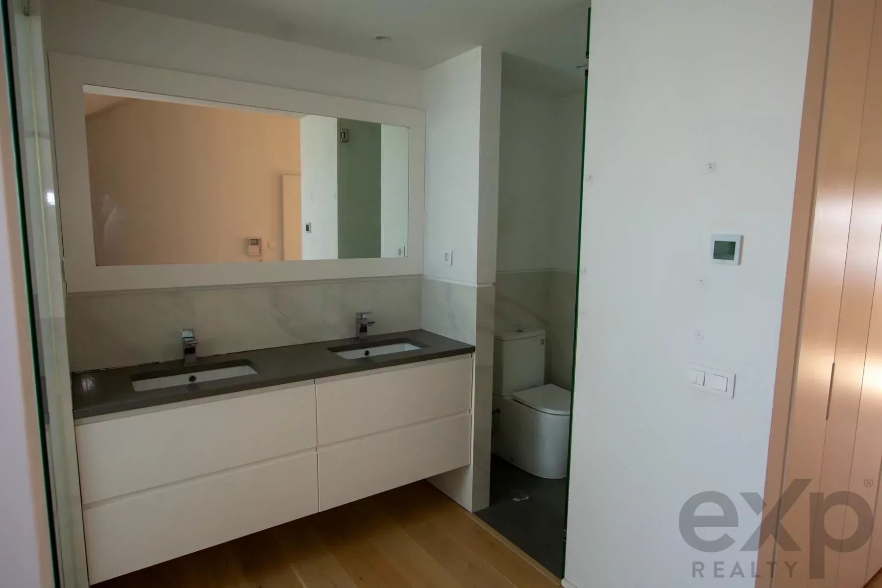 Luxury penthouse with sea and port views, Estoril 85996079 image 44
