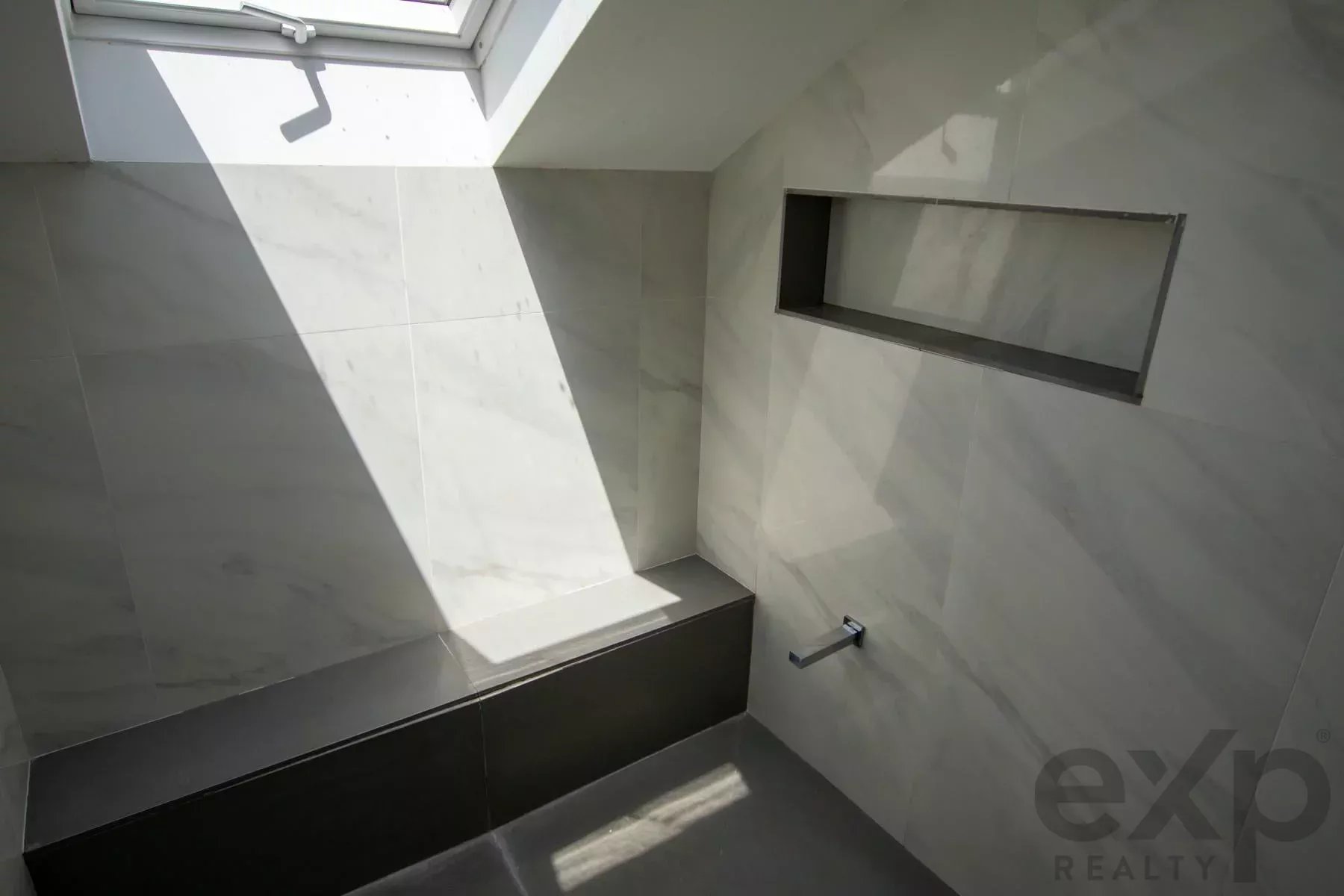 Luxury penthouse with sea and port views, Estoril 85996079 image 47