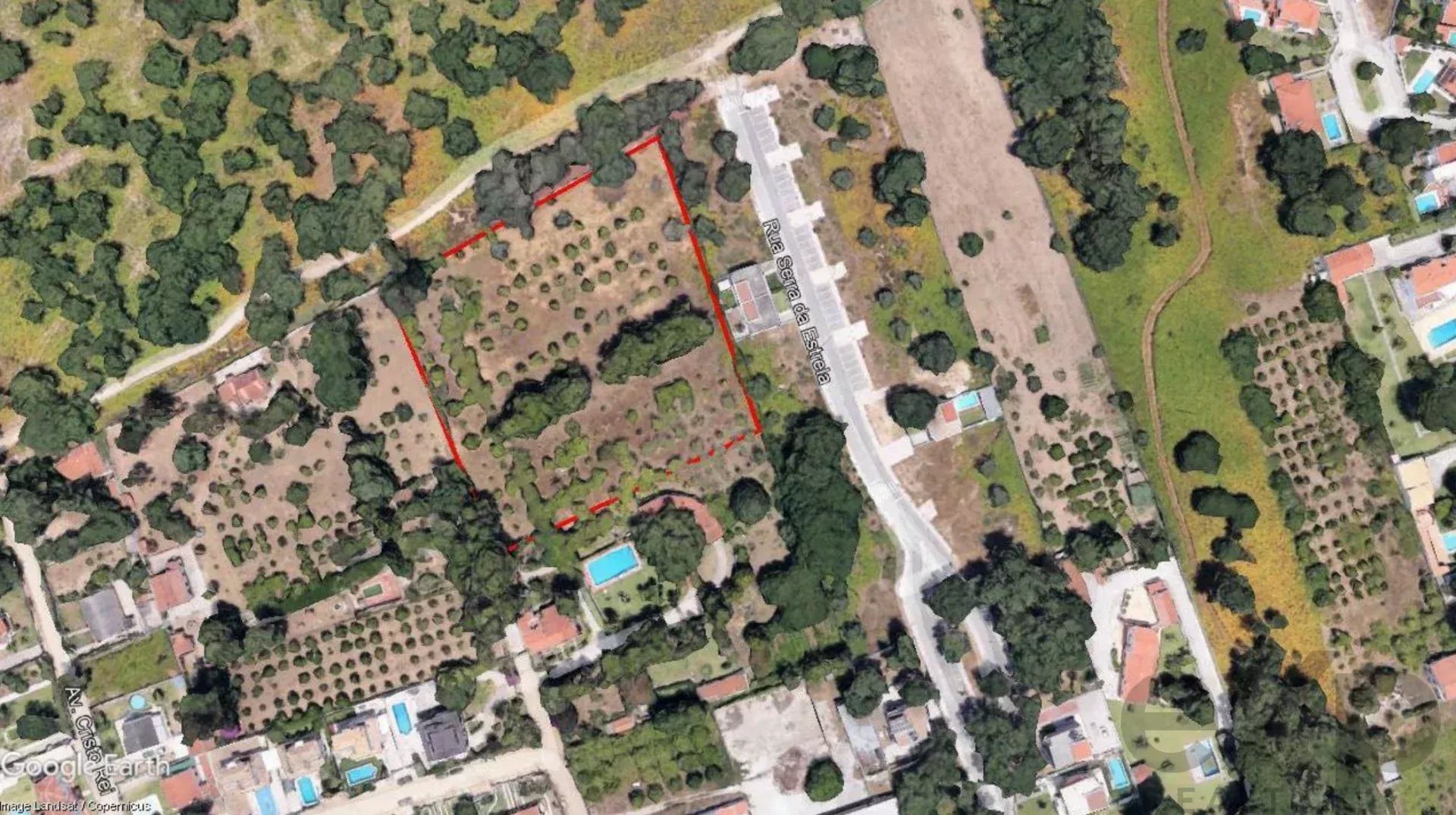 Plots of land with approved development plans 86006815 image 5