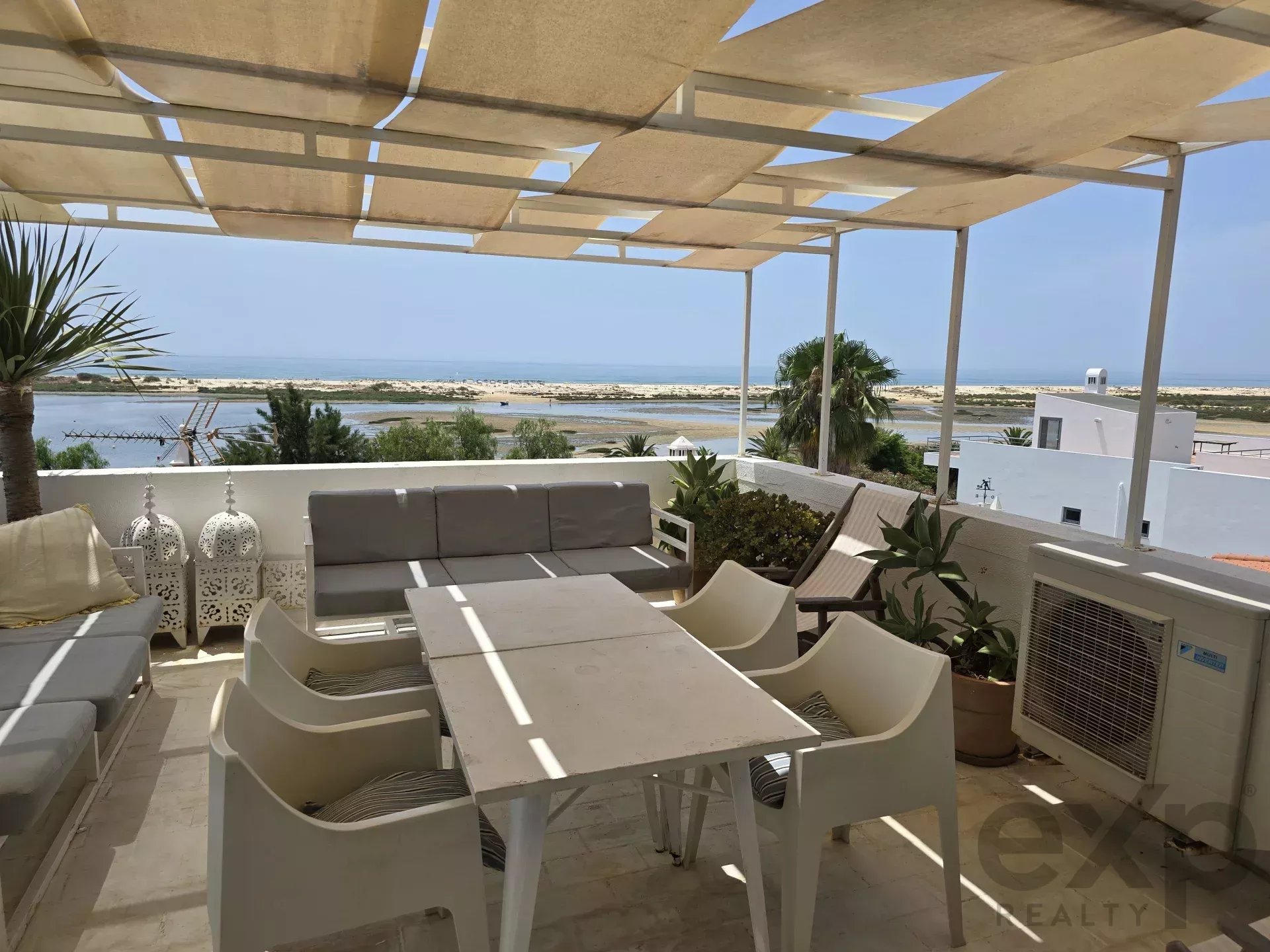 House / Building / AL T8 at Praia da Fábrica 86056109 image 10