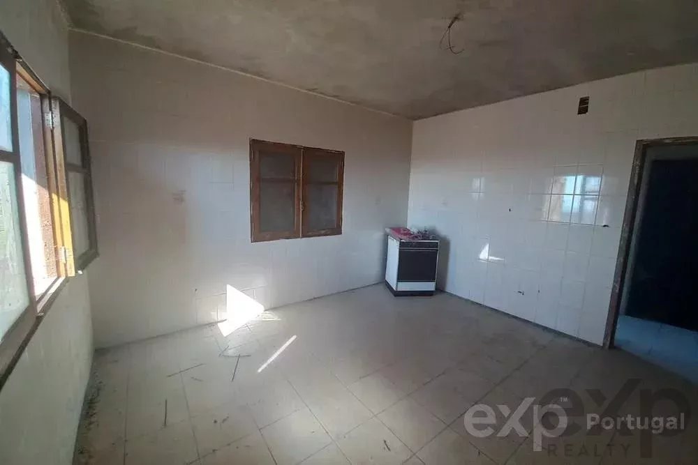 Moradia V3 em Bornes, Macedo de Cavaleiros em fase de construção