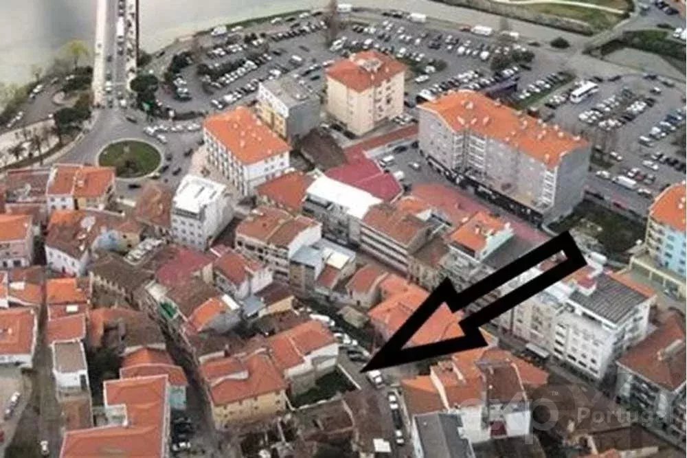 Projeto com licença de construção no centro histórico de Mirandela