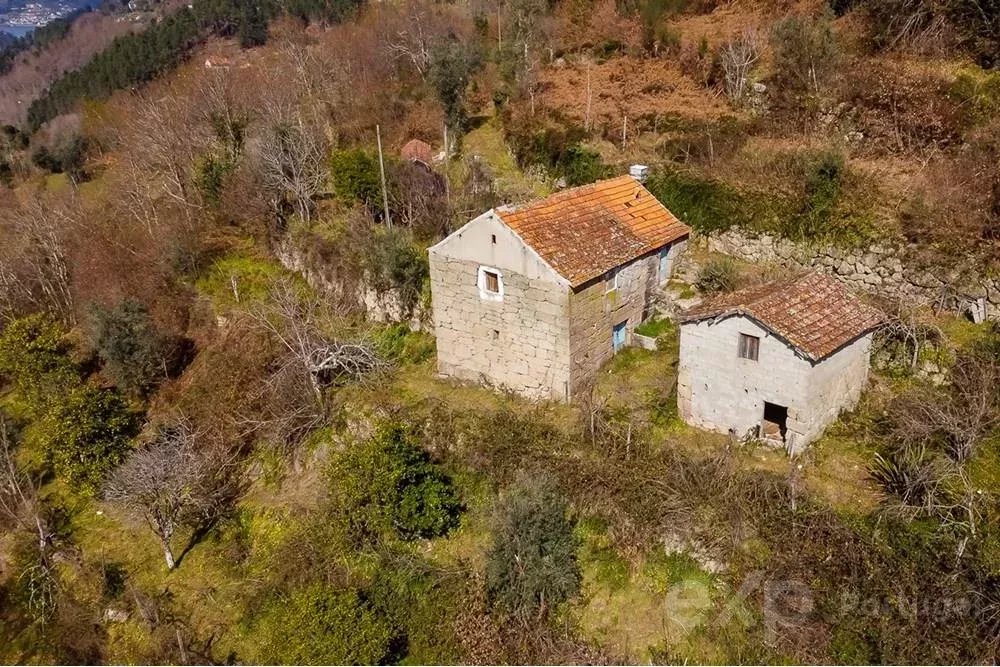 Municipio de Cinfães - 5 moradias para reconstrução
