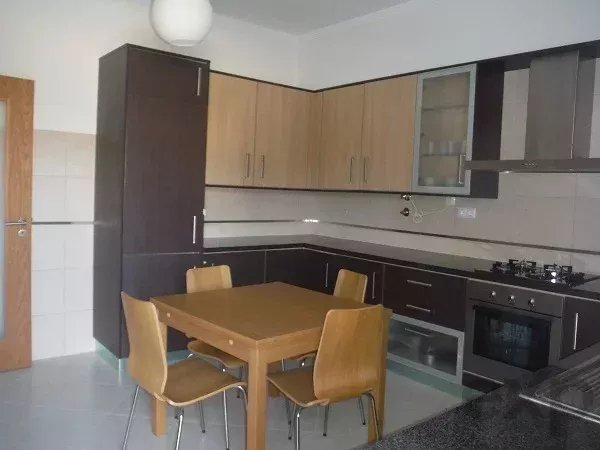 Vende-se moradia T4, em Condomínio Fechado 86091324 image 8