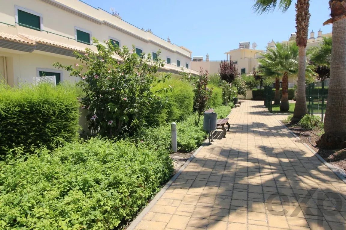 Vende-se moradia T4, em Condomínio Fechado 86091324 image 31