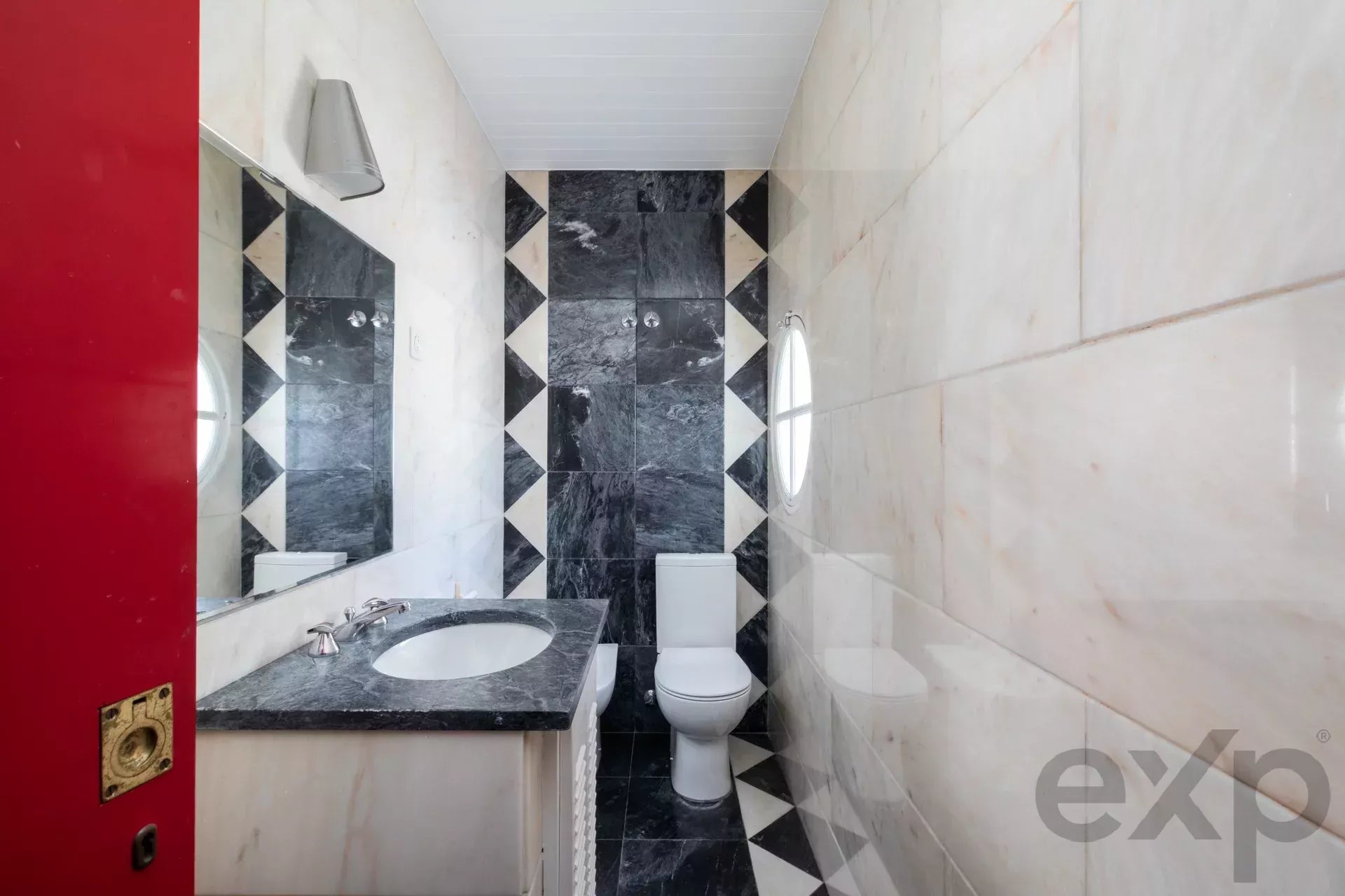 A masterpiece from 1909, the Crown of Lisbon Hills 86119022 image 59