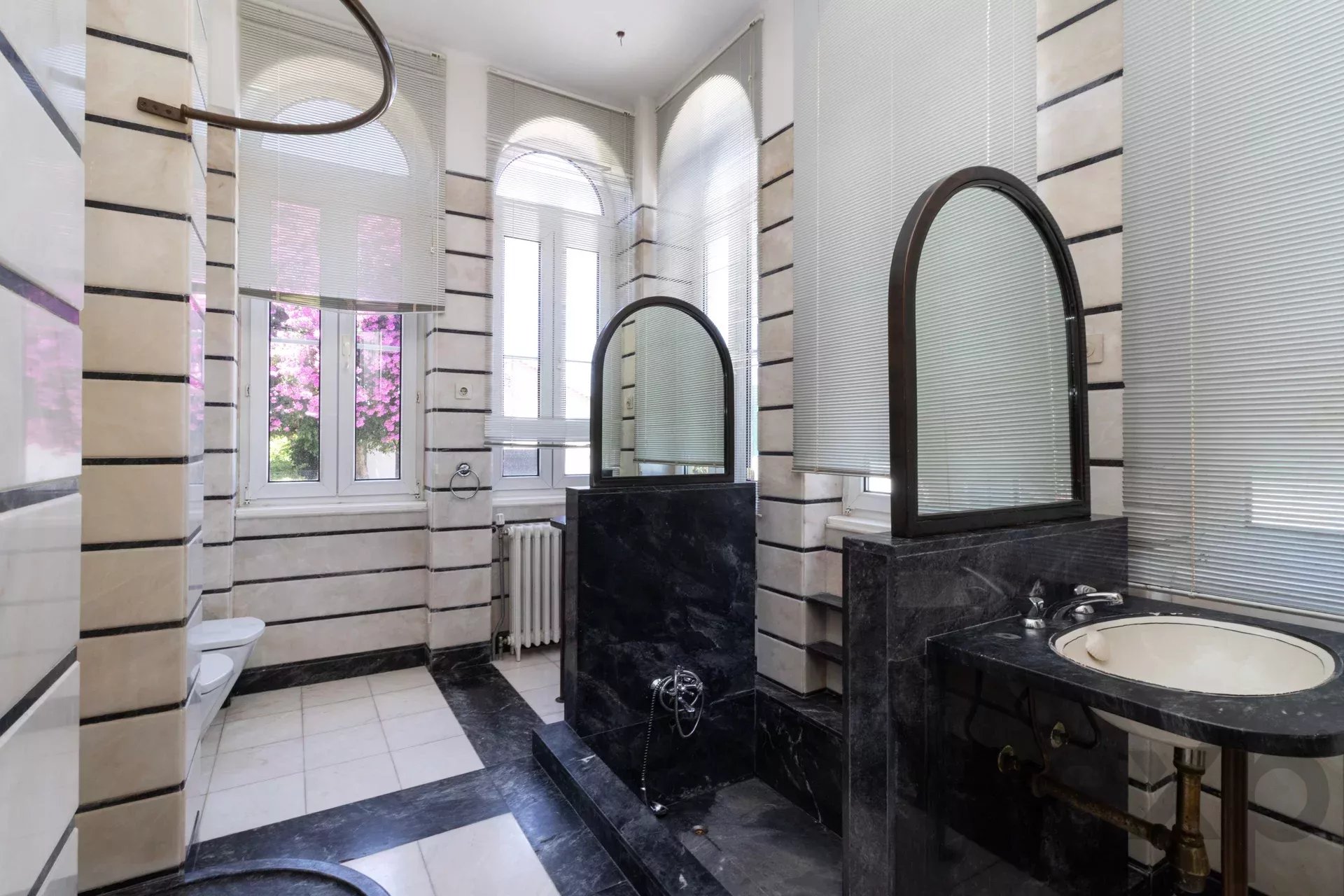 A masterpiece from 1909, the Crown of Lisbon Hills 86119022 image 41