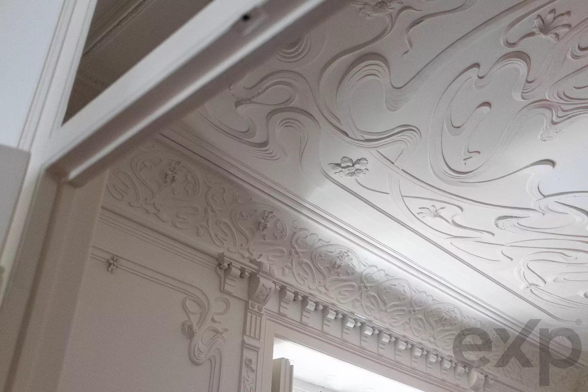A masterpiece from 1909, the Crown of Lisbon Hills 86119022 image 23