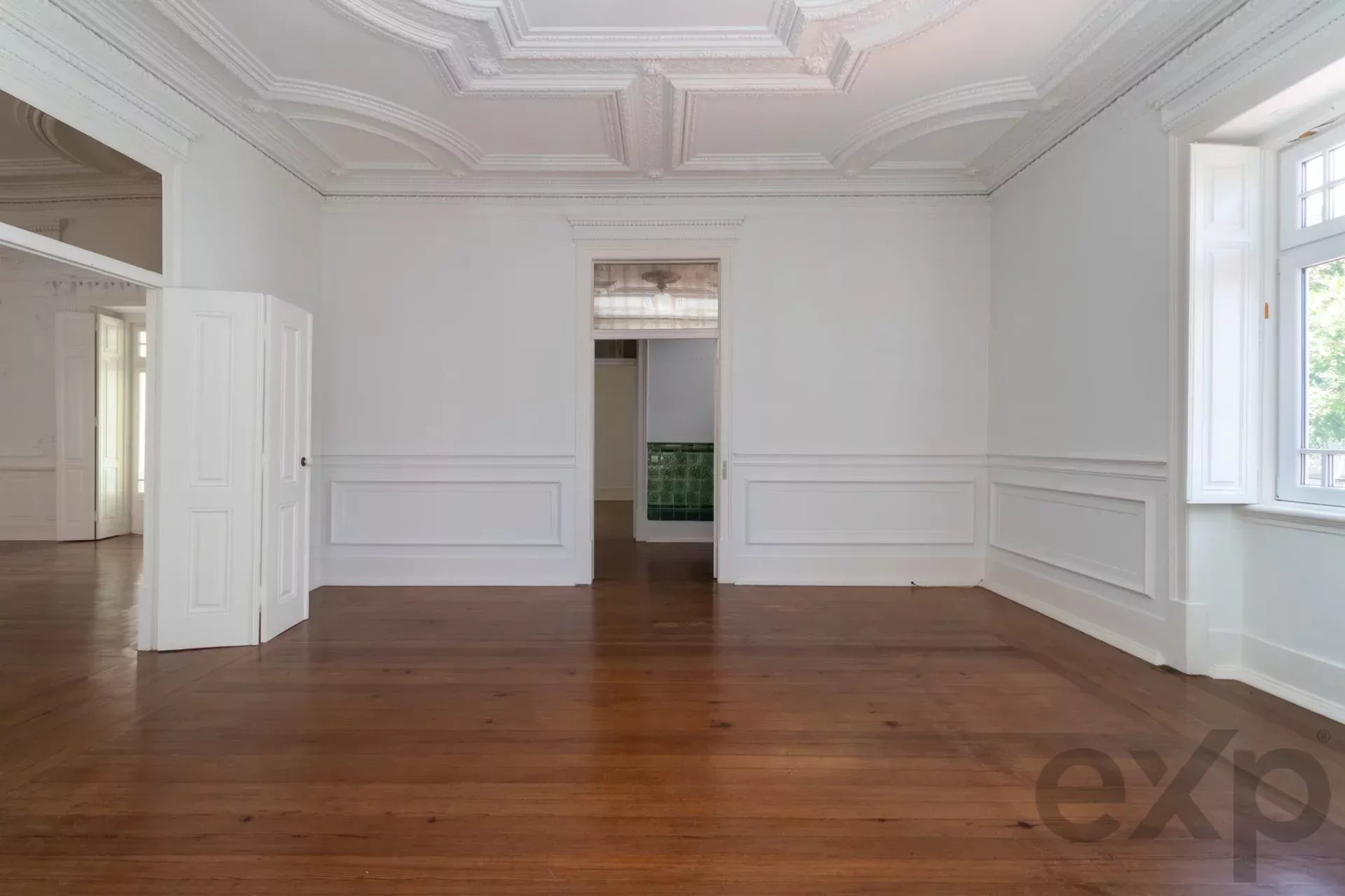 A masterpiece from 1909, the Crown of Lisbon Hills 86119022 image 17
