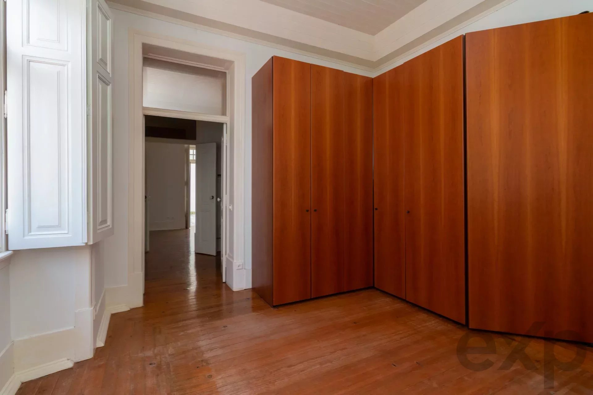 A masterpiece from 1909, the Crown of Lisbon Hills 86119022 image 39