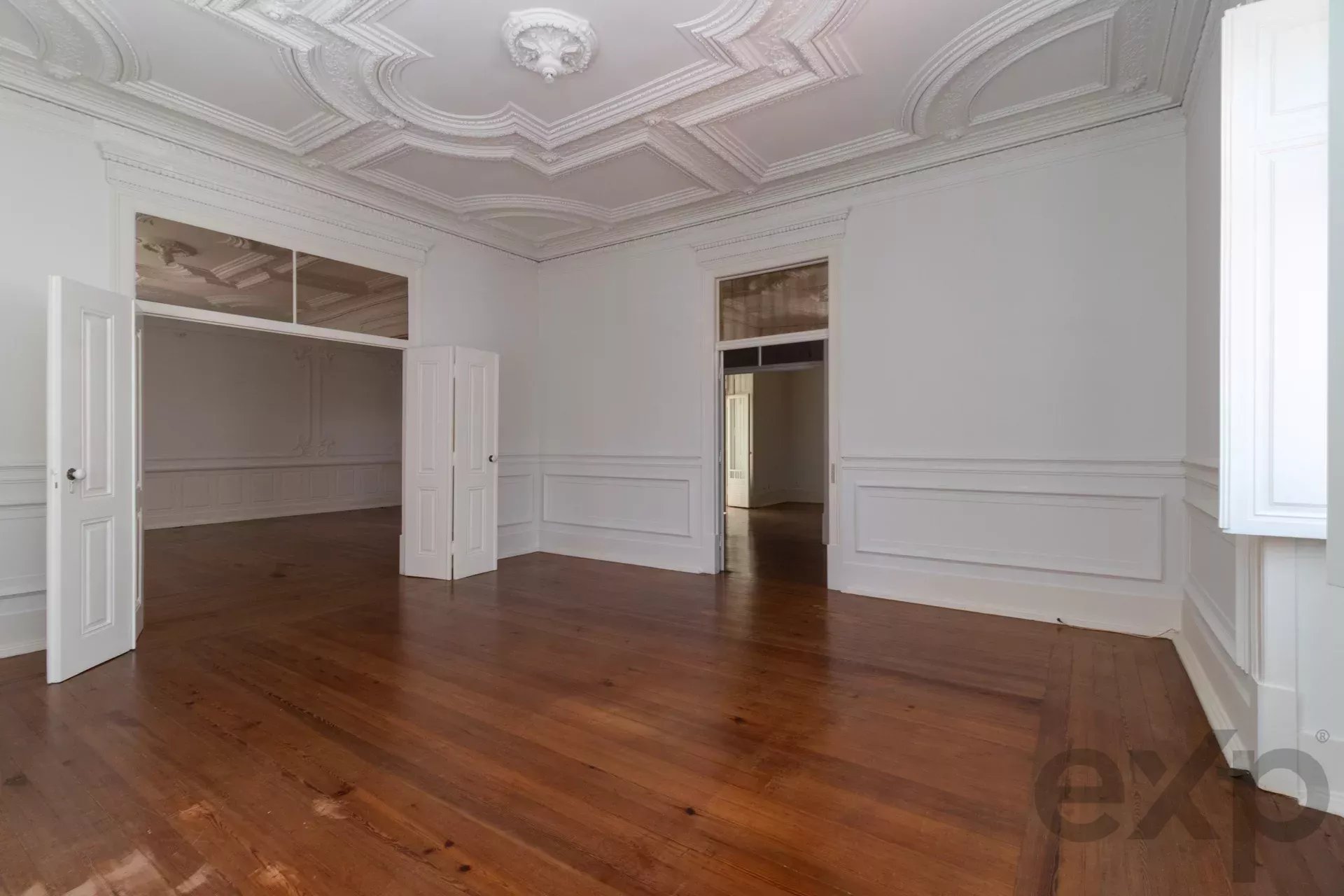 A masterpiece from 1909, the Crown of Lisbon Hills 86119022 image 18