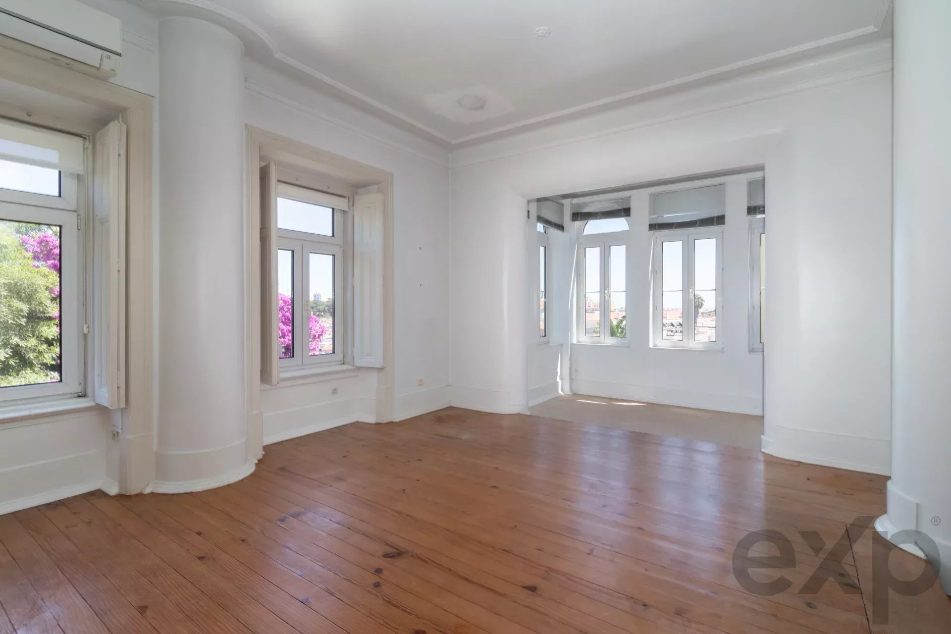 A masterpiece from 1909, the Crown of Lisbon Hills 86119022 image 14