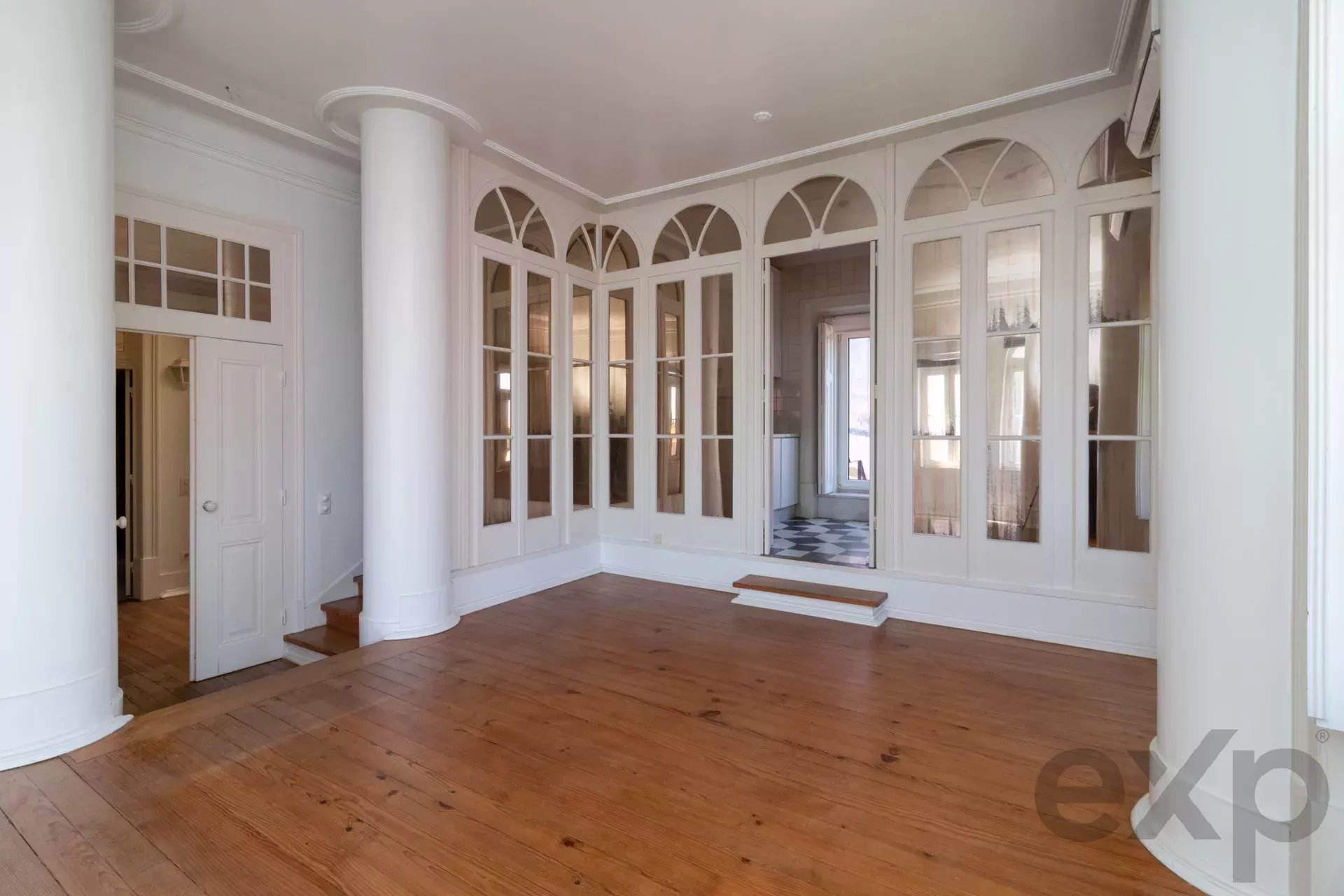 A masterpiece from 1909, the Crown of Lisbon Hills 86119022 image 46