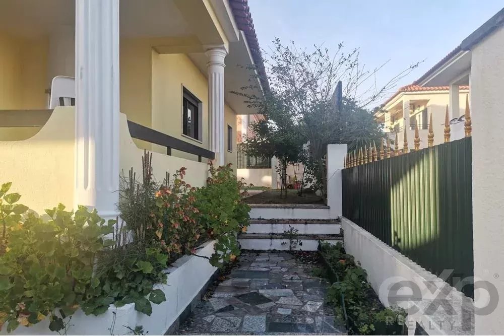 T5 House in Charneca da Caparica – Operational with Licence, AL 86151267 image 41
