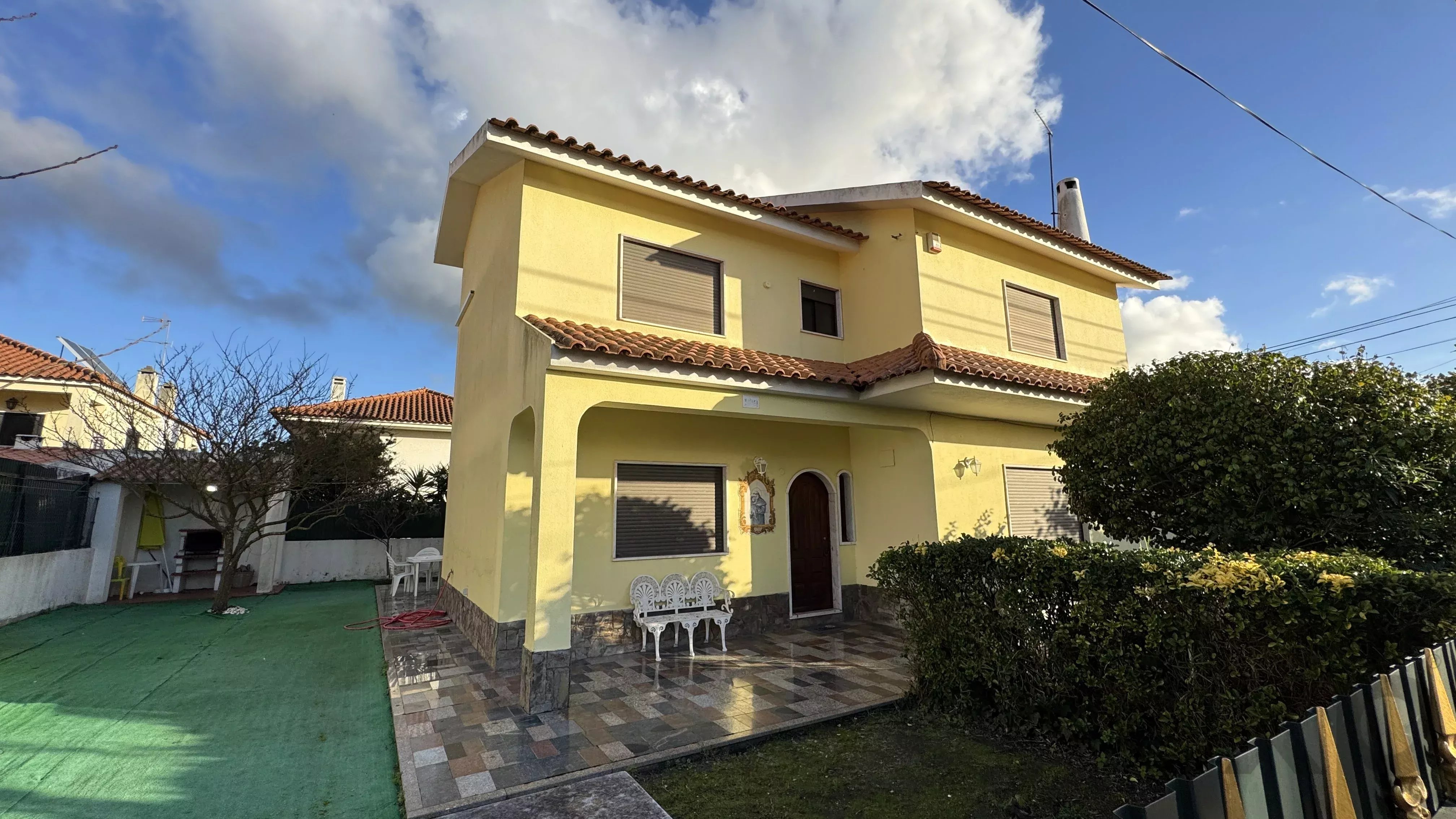 T5 House in Charneca da Caparica – Operational with Licence, AL 86151267 image 1