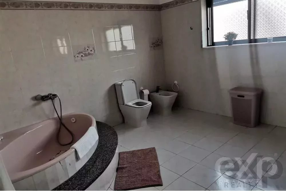 T5 House in Charneca da Caparica – Operational with Licence, AL 86151267 image 22