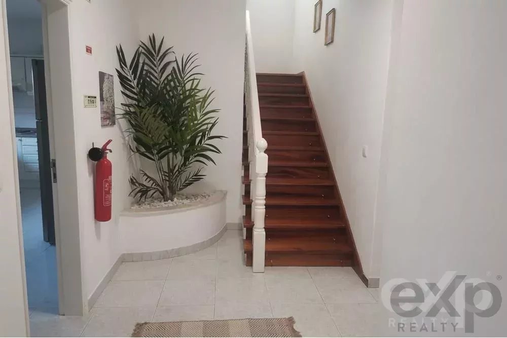 T5 House in Charneca da Caparica – Operational with Licence, AL 86151267 image 6