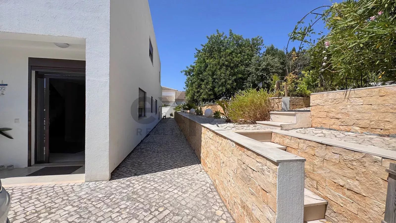 Luxury T4 Residence of 437 m² with Swimming Pool, Mexilhoeira Grande, Portimão 86156461 image 79