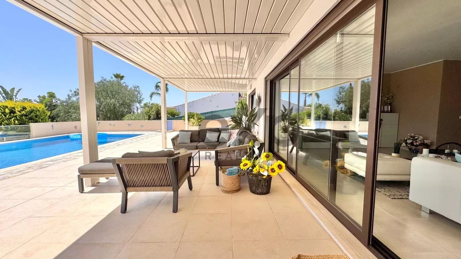 Luxury T4 Residence of 437 m² with Swimming Pool, Mexilhoeira Grande, Portimão 86156461 image 14