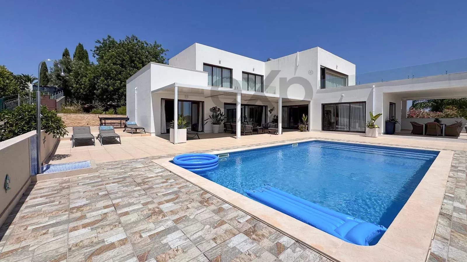 Luxury T4 Residence of 437 m² with Swimming Pool, Mexilhoeira Grande, Portimão 86156461 image 2