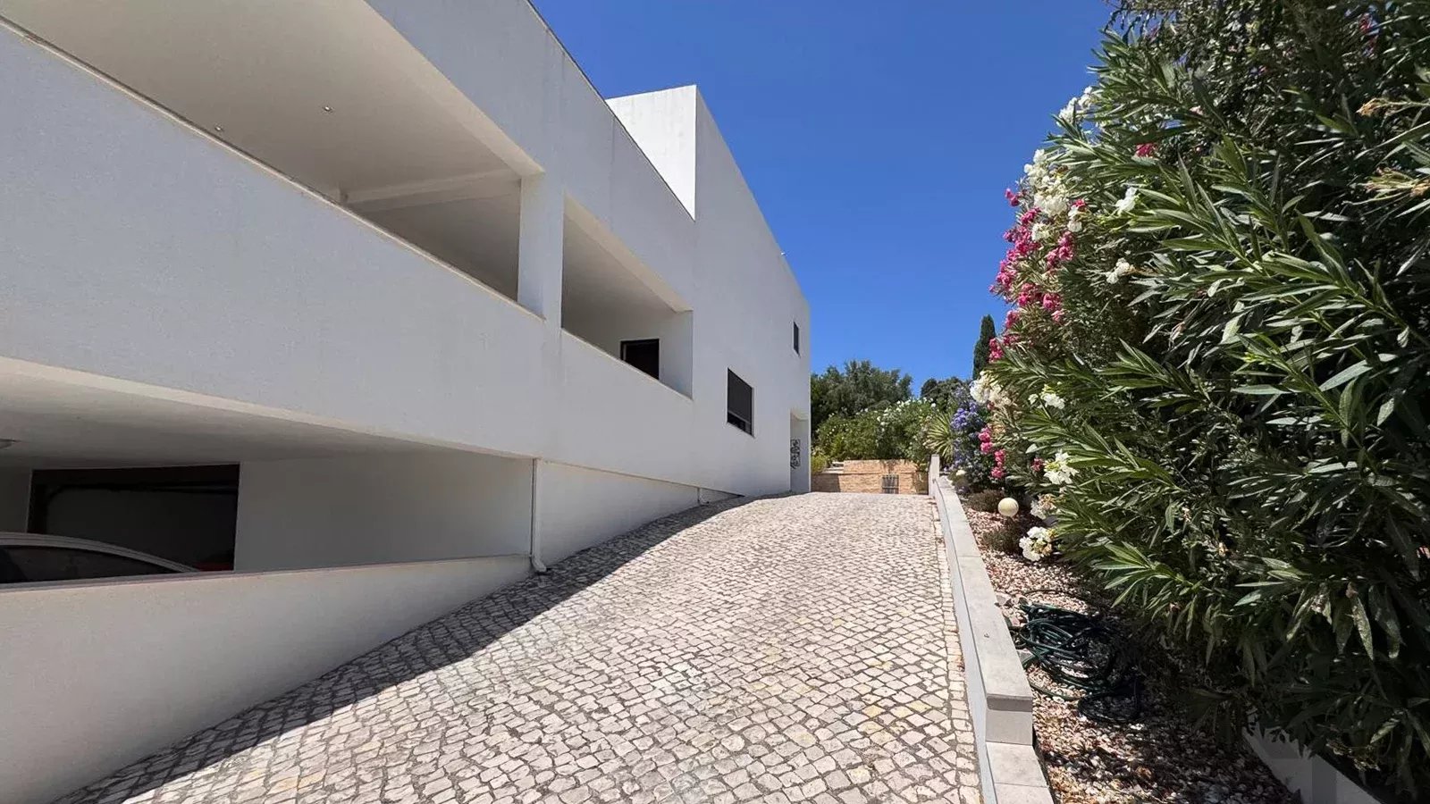 Luxury T4 Residence of 437 m² with Swimming Pool, Mexilhoeira Grande, Portimão 86156461 image 78