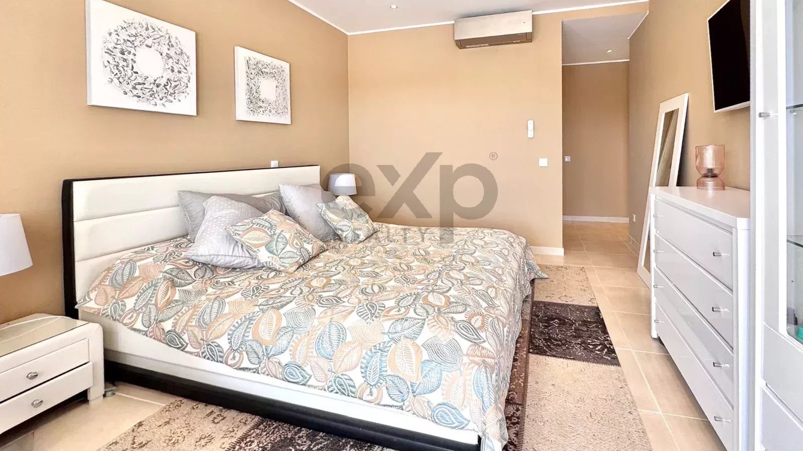 Luxury T4 Residence of 437 m² with Swimming Pool, Mexilhoeira Grande, Portimão 86156461 image 22